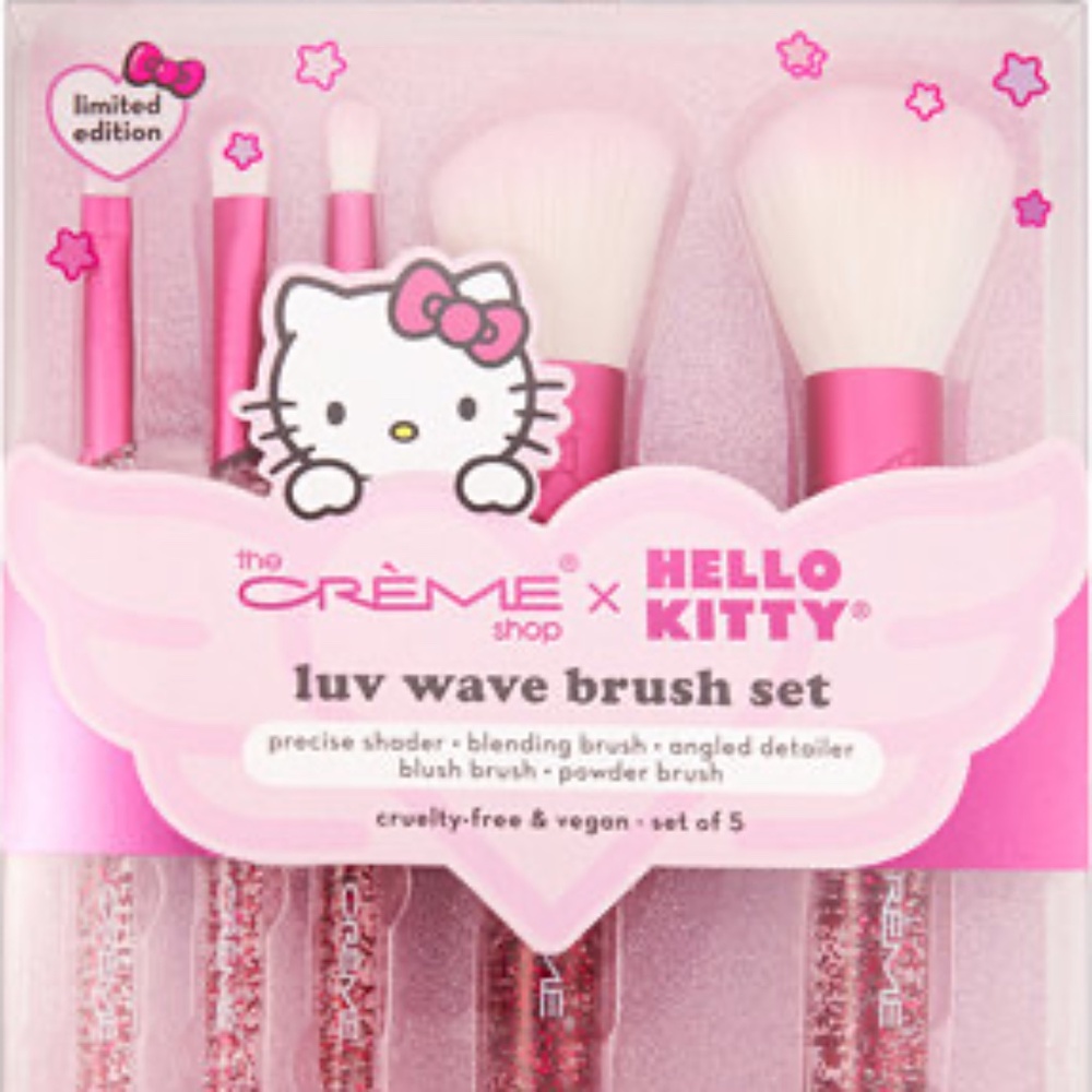 The Crème Shop x Hello Kitty Luv Wave Brush Set - Picture 8 of 8